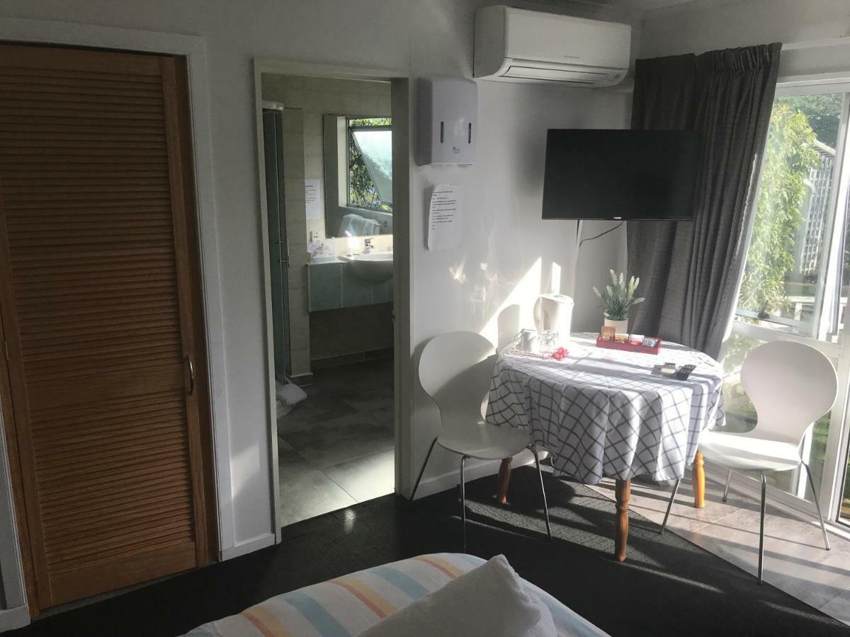 Sandy Feet Accommodation Christchurch Exterior foto